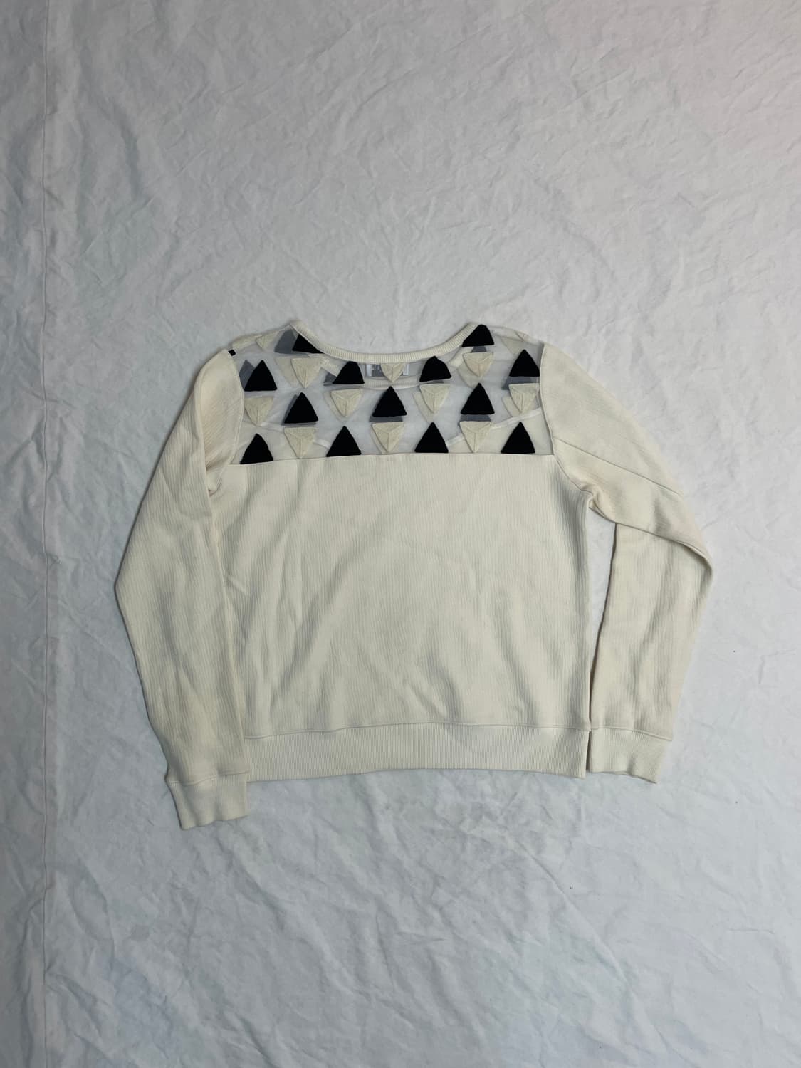 에센셜 맨투맨 상품이미지9