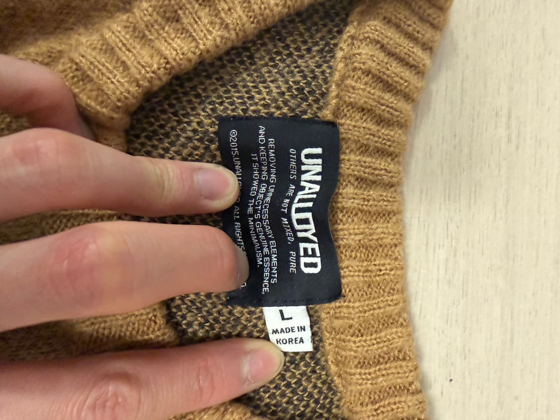 UNALLOYED 니트 상품이미지3