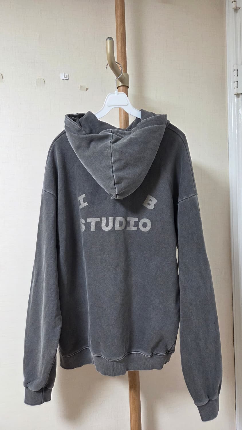 아이앱 스튜디오 피그먼트 후드티 상품이미지2