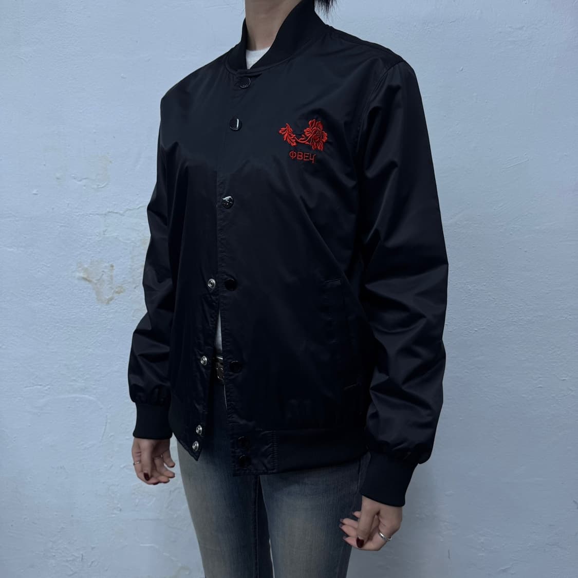 오베이(OBEY) 블랙컬러 양면 로고 집업 스타디움 자켓 상품이미지1