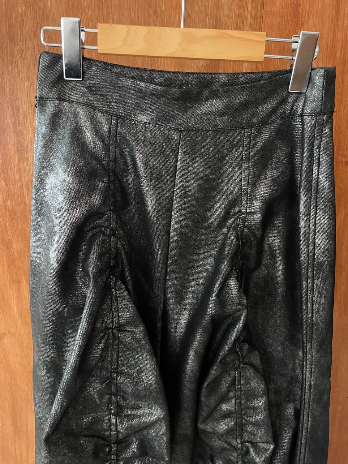 Glossy balloon leather long pants 상품이미지6