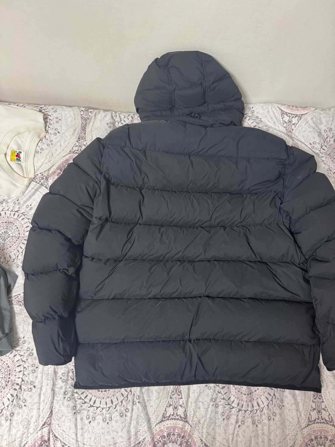 정품 스톤아일랜드 24FW 심리스 후드 패딩점퍼자켓 상품이미지8