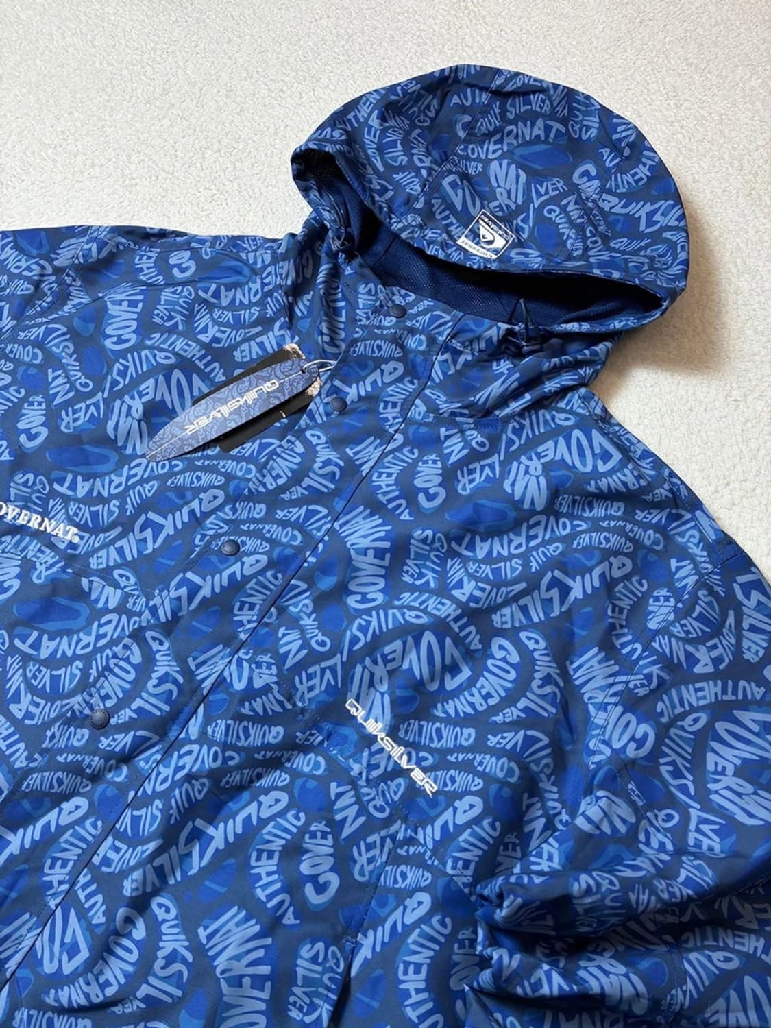 커버낫 X 퀵실버 21ss 서퍼 윈드 브레이커 재킷 PN7147 상품이미지2