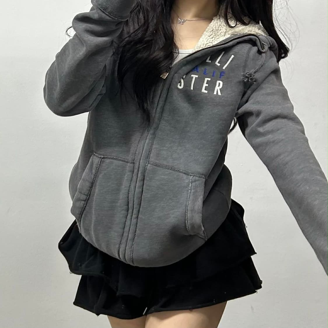 홀리스터 y2k 그레이 폭닥 양털 스웻 후드집업 희귀져지(L) 상품이미지1