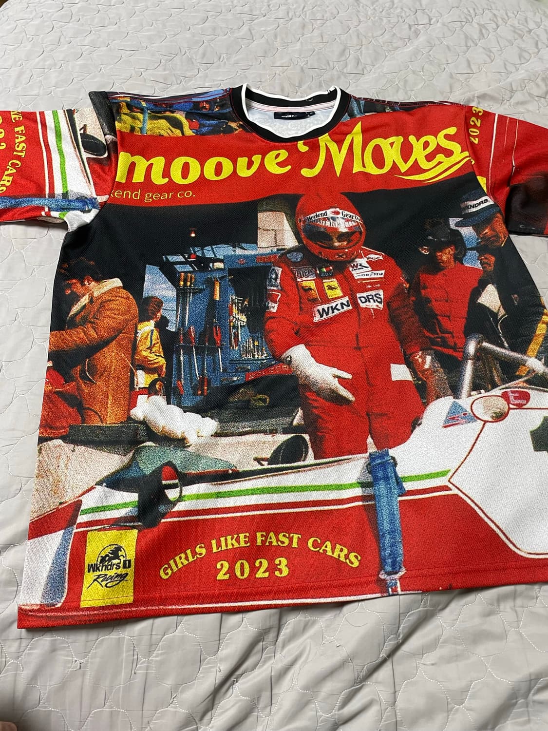 위캔더스 그래픽 티 상품이미지1