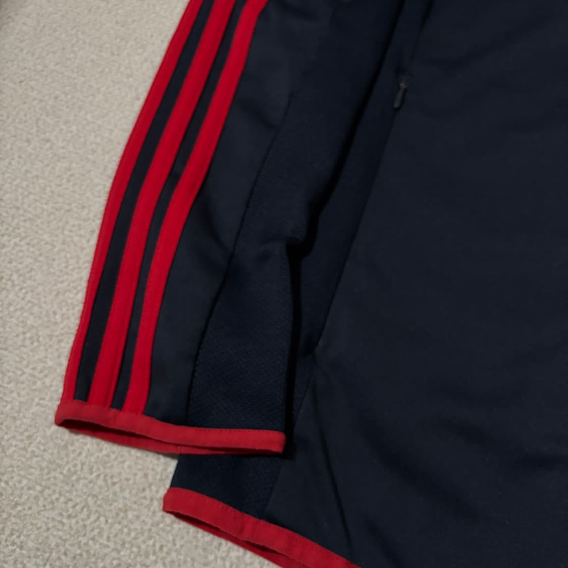 아디다스 파이어버드 스트릿다이버 네이비 레드포인트 져지 상품이미지2