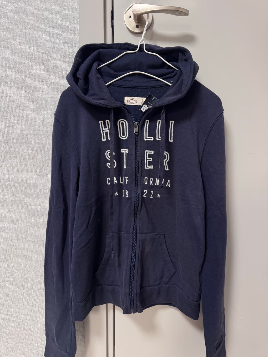 홀리스터 네이비 슬림핏 후드집업 상품이미지3