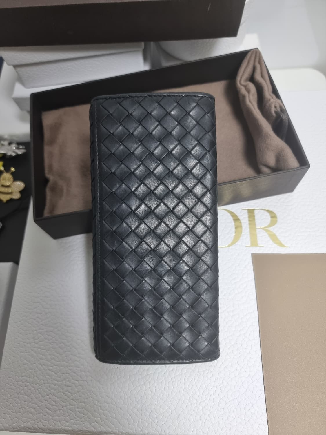 보테가베네타 인트레치아토 블랙 장지갑 백화점 풀구성 상품이미지3