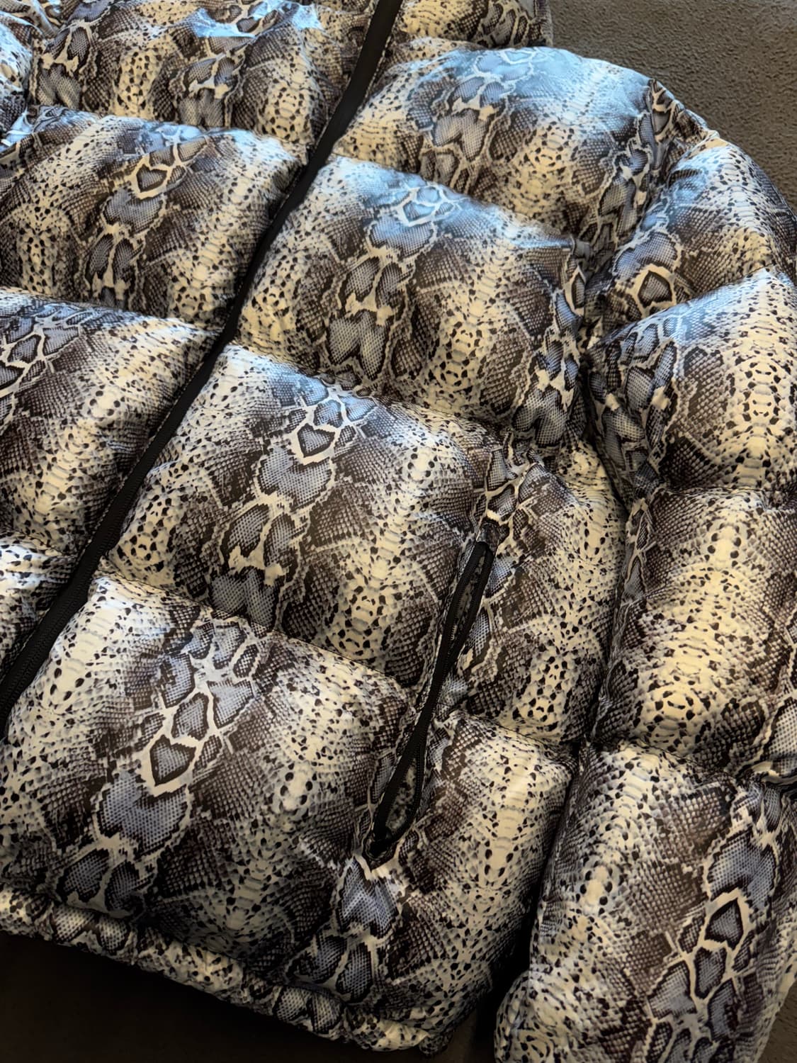 스컬프터 뱀피 리버시블 패딩 처분  상품이미지3