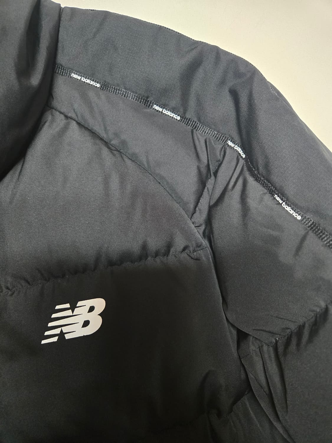 뉴발란스 구스 블랙 패딩 점퍼90S 상품이미지6