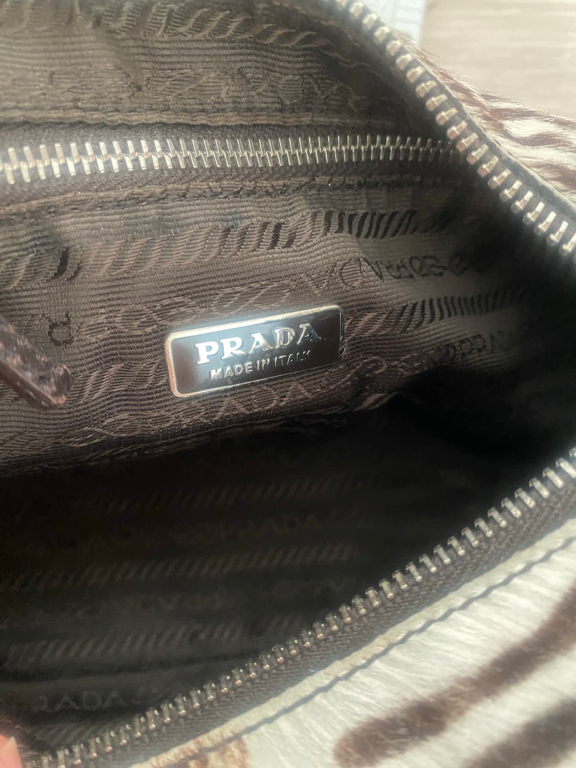 Prada calf skin bag (구매가300만) 상품이미지3