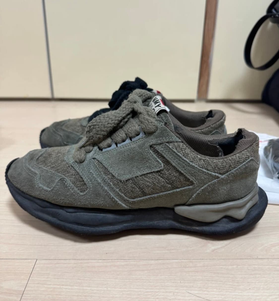 미하라 야스히로 / 나이젤카본 그린 스니커즈 265 상품이미지1