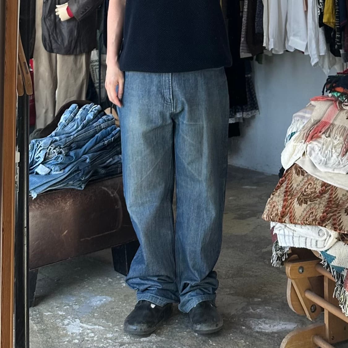 (착용컷) XLARGE 데님 팬츠 (남성용 33.5) 상품이미지4