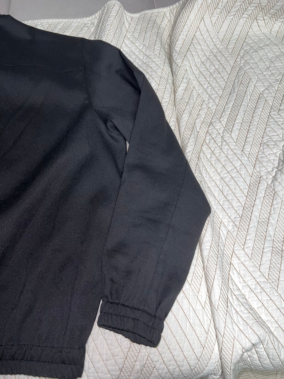 누마레ee 커브드 하프집업 블랙 L 사이즈  상품이미지8