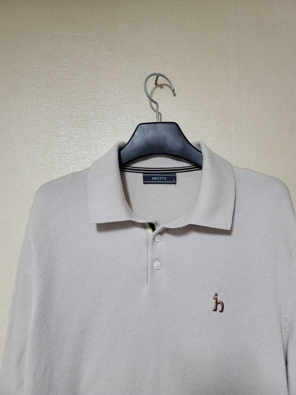 헤지스 긴팔 카라 니트 상품이미지2