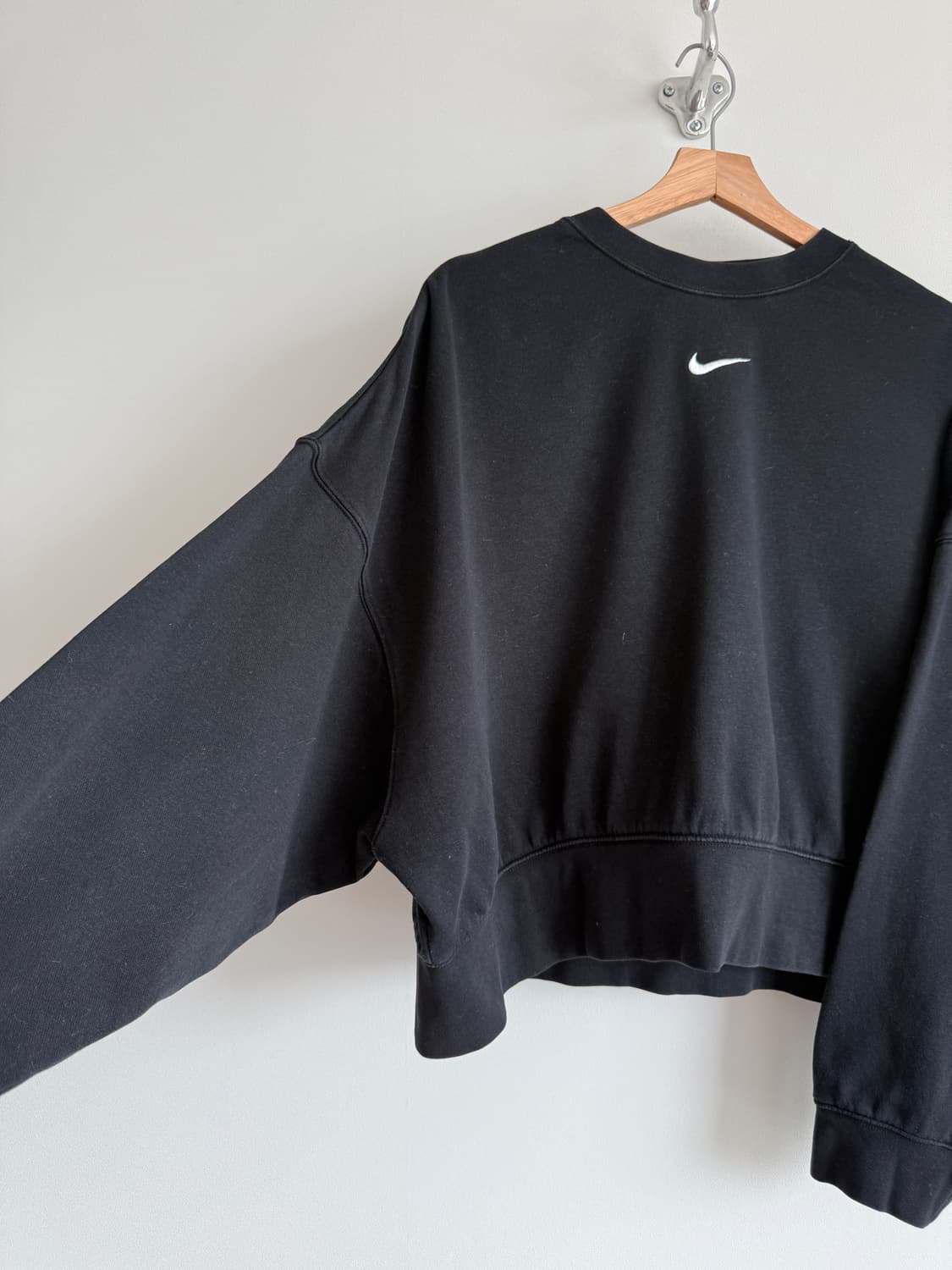 나이키(NIKE) 센터 스우시 오버사이즈 맨투맨 상품이미지3