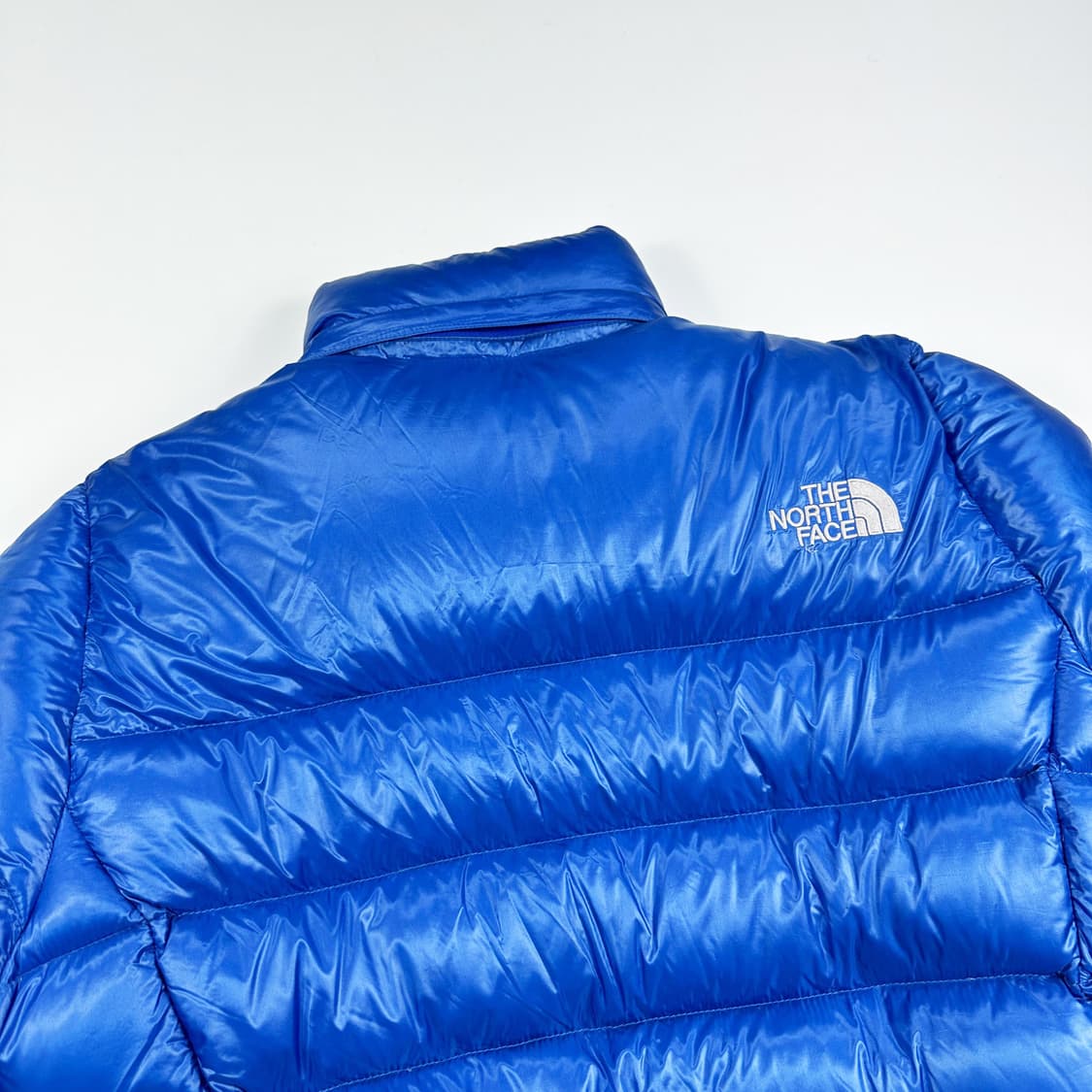 노스페이스 유광 700 경량패딩 점퍼 (S 여성추천) 상품이미지4