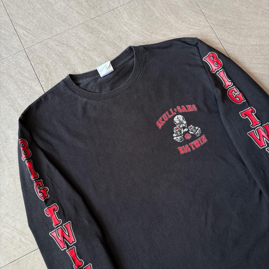 스컬 빅 트윈 블랙 롱 슬리브 상품이미지2
