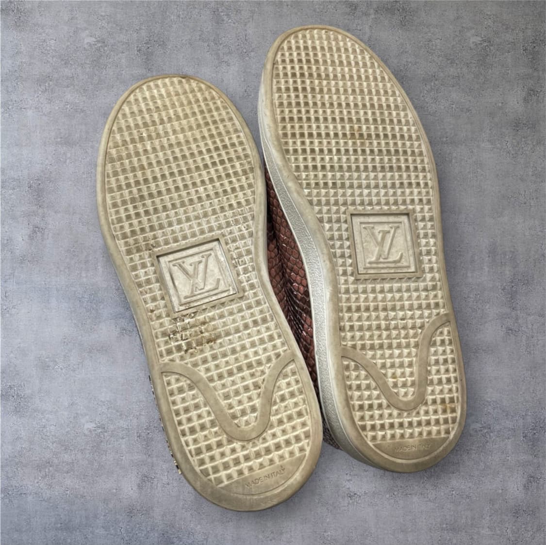 루이비통 Louis vuitton 핑크 파이톤 레더 스니커즈 35 상품이미지8