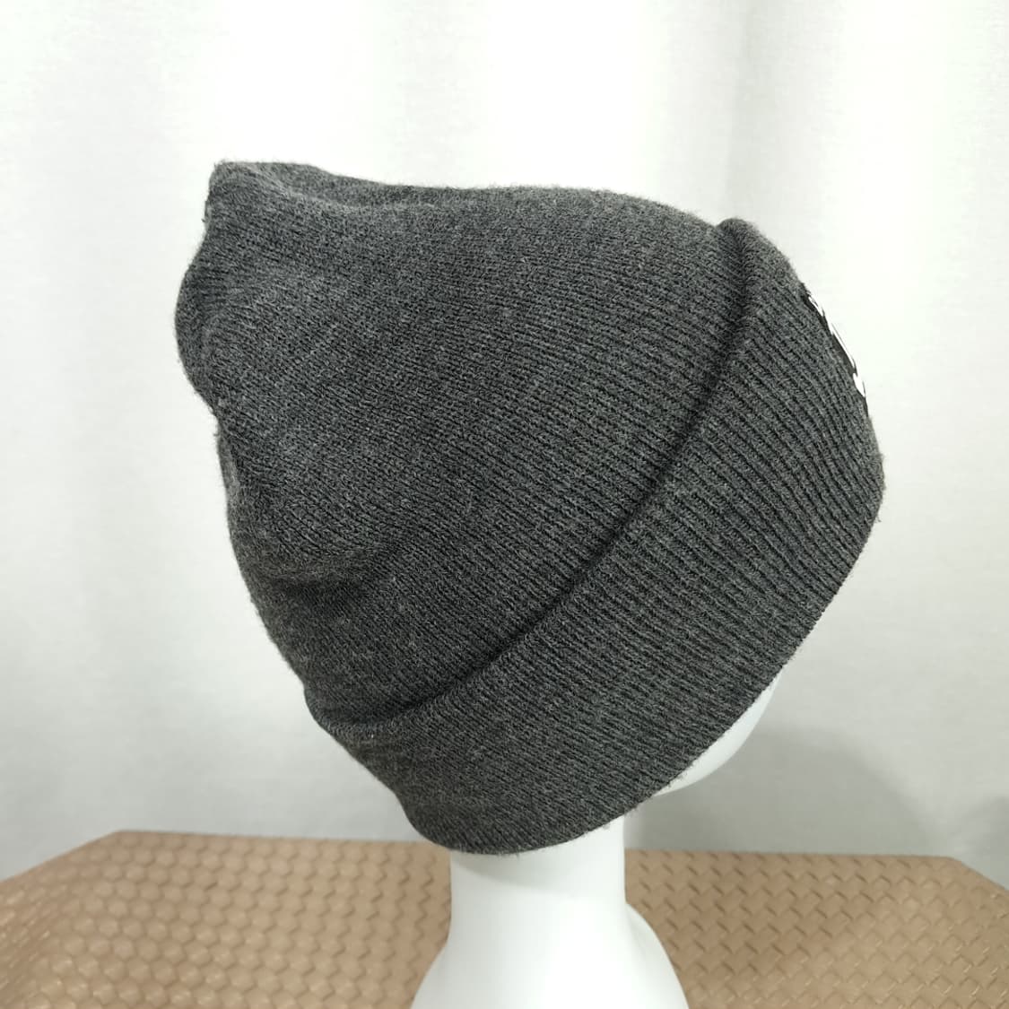 칼하트 미국판 125주년 에디션 듀얼 로고 패치 니트 비니 P2021 상품이미지4