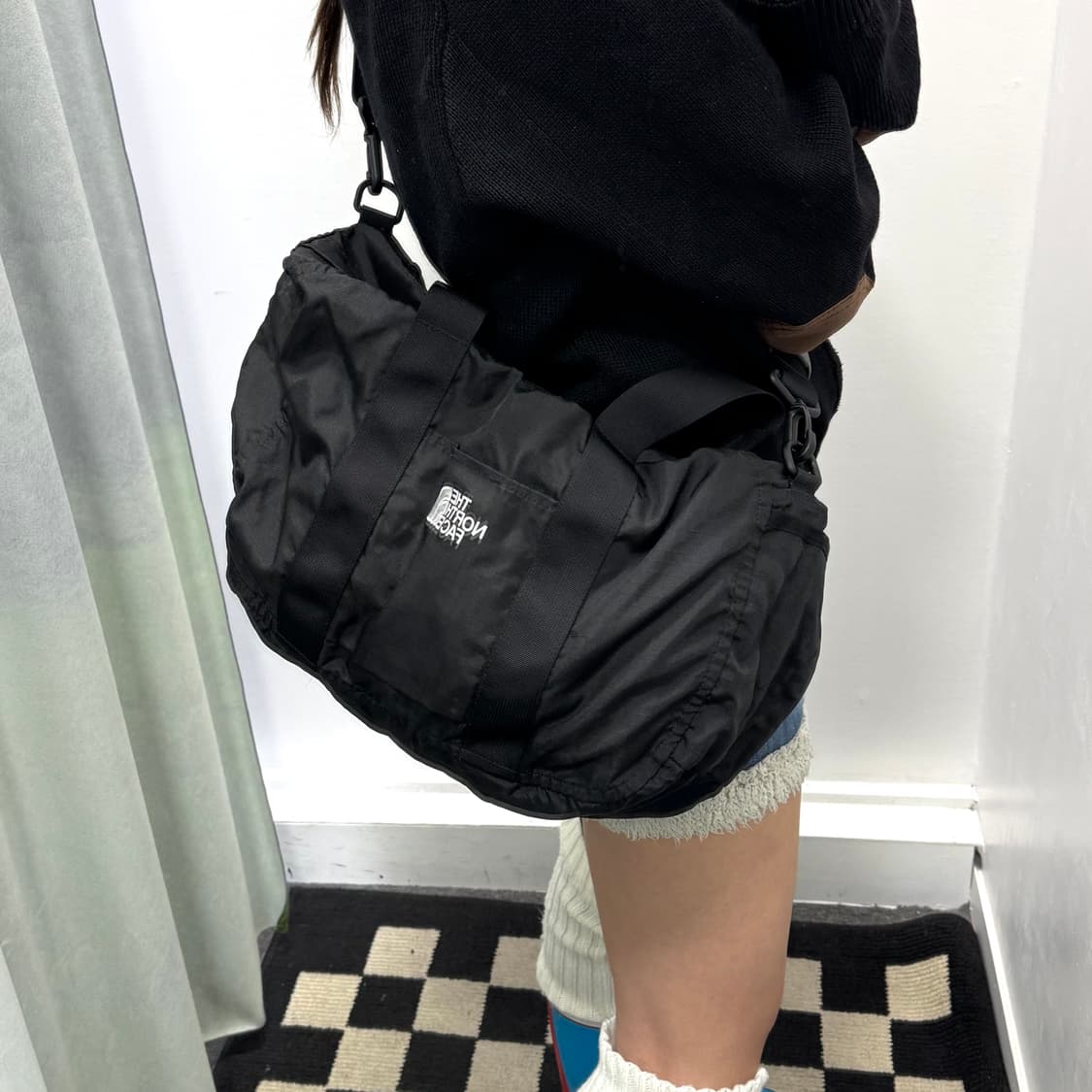 노스페이스 블랙 크로스백 상품이미지1