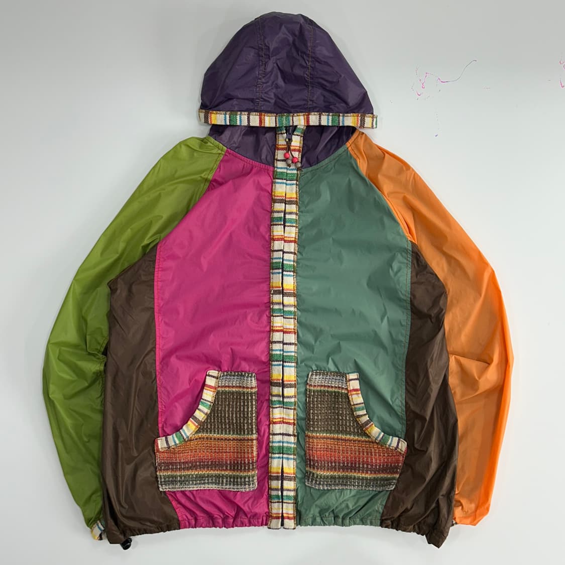 Antiballistic 배색 패턴 바람막이 자켓 상품이미지4