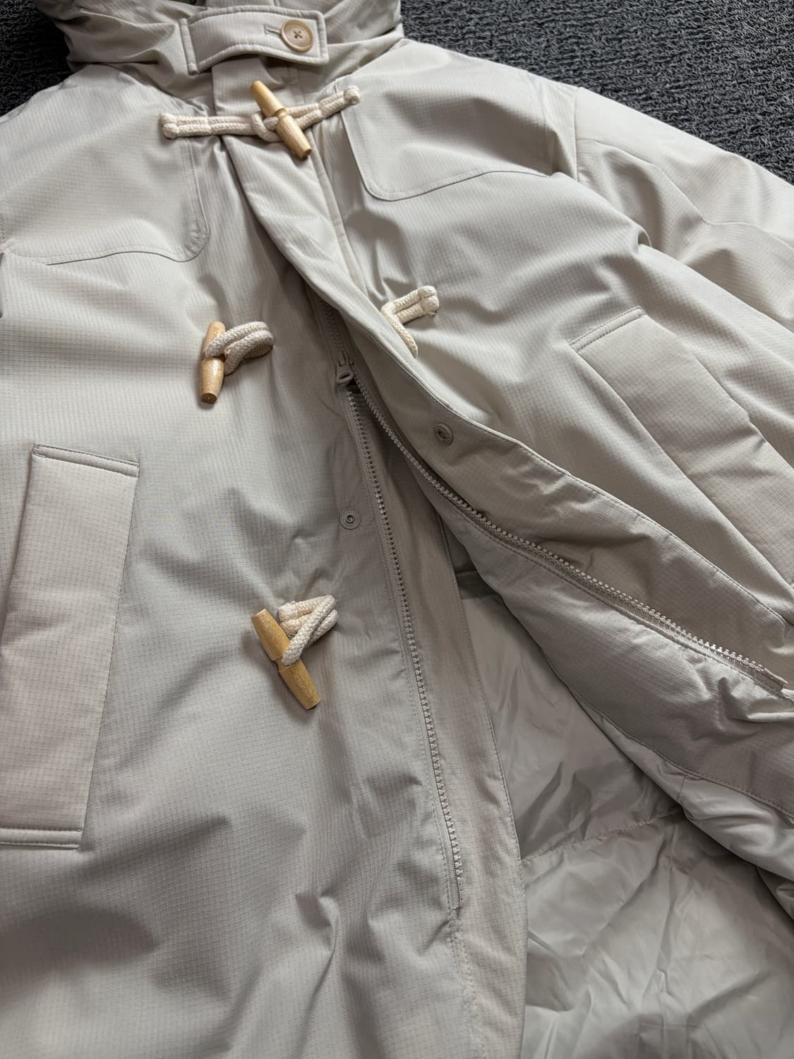 키뮤어 오버핏 투웨이 더플 롱패딩 아이보리 1772 상품이미지3