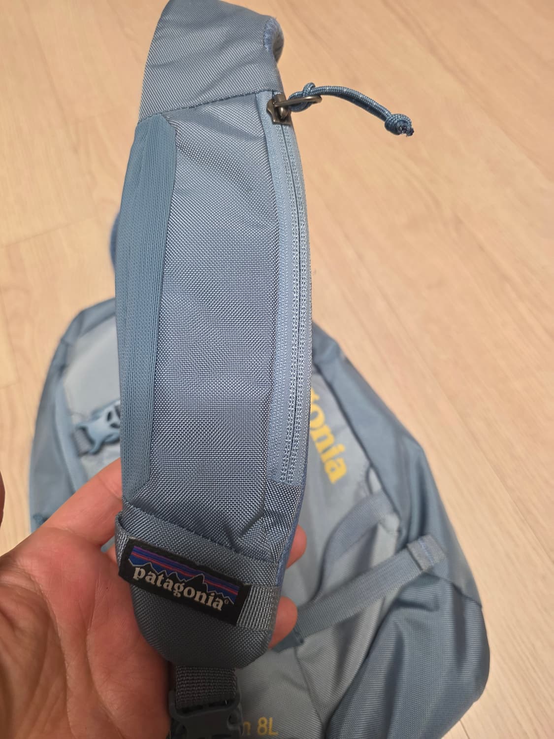 파타고니아 아톰 8L 슬링백 가방 상품이미지3