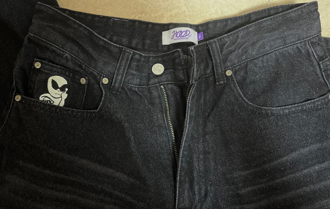후드후드 체인 자수 데님 팬츠 블랙 상품이미지2