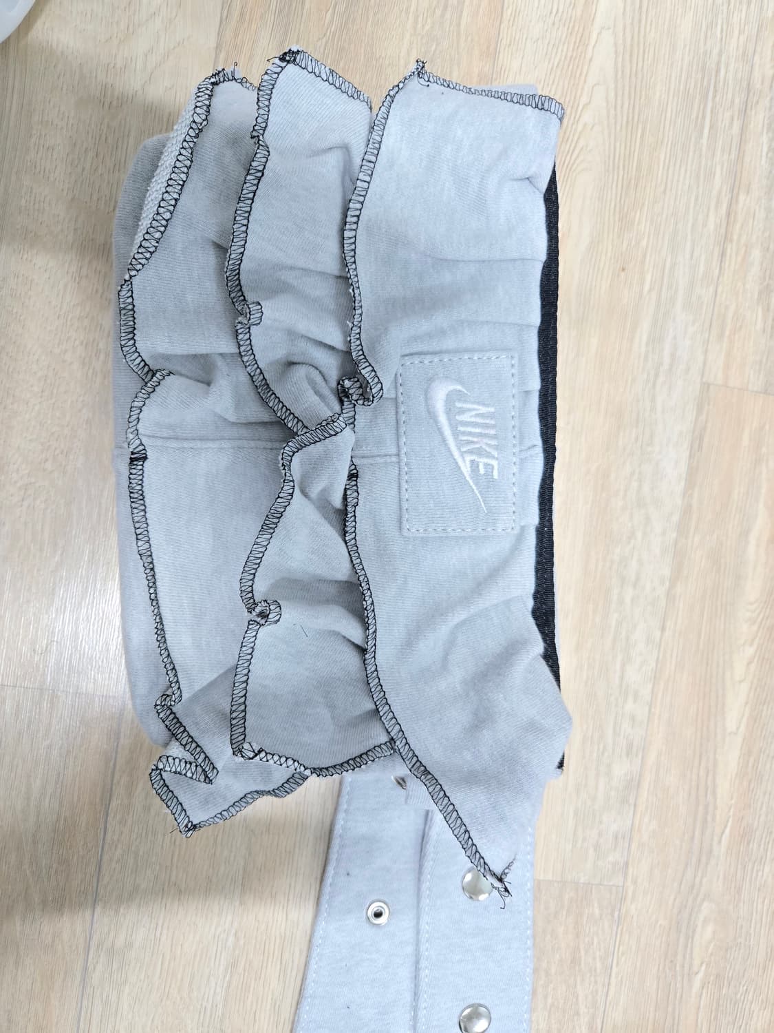 나이키 재미삼아 프릴백 미착용  상품이미지1