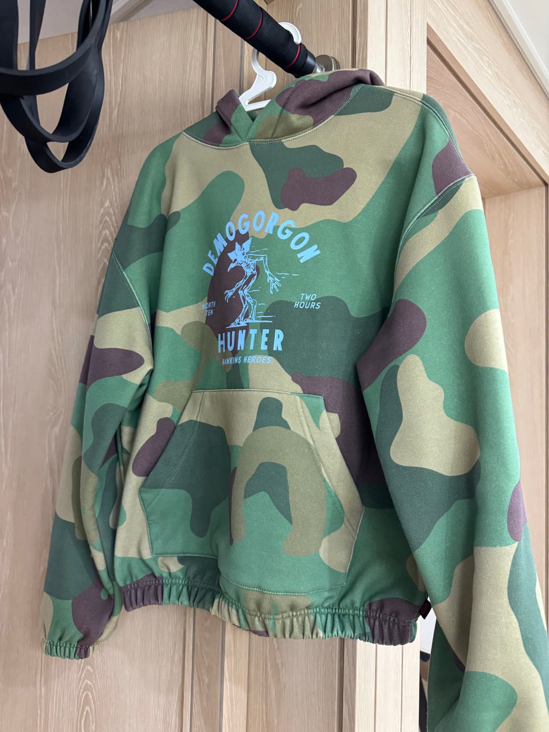 아이앱 기묘한이야기 카모후드 M 상품이미지3