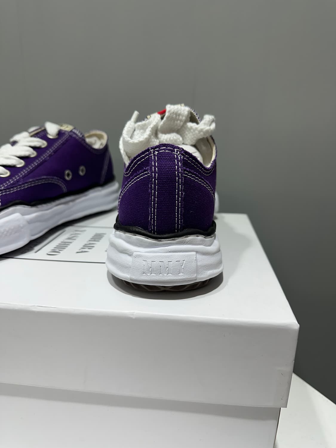 (정품/새상품) 미하라 야스히로 퍼플 피터슨 OG솔 캔버스 스니커즈 상품이미지5