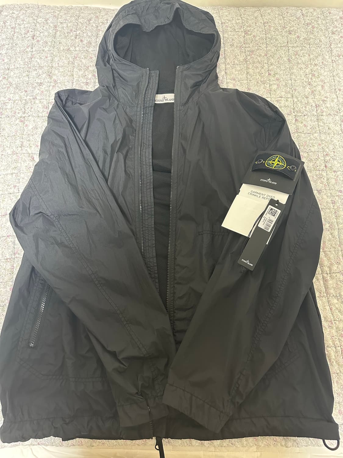 스톤아일랜드 크랭클랩스 후드 자켓 상품이미지2