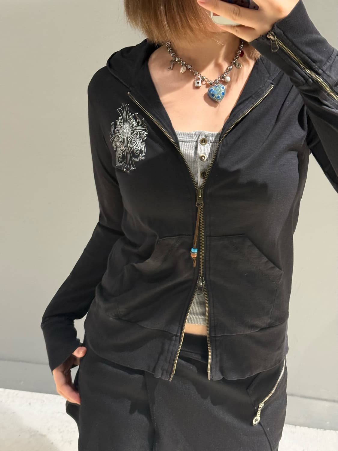 chrome printing detail 2-way hood zip-up 상품이미지3