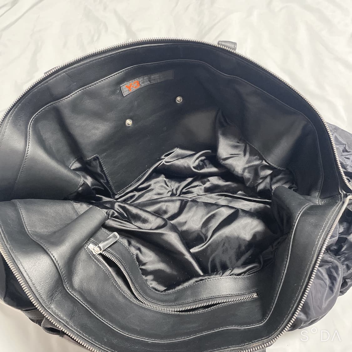 Y-3 숄더백 상품이미지8