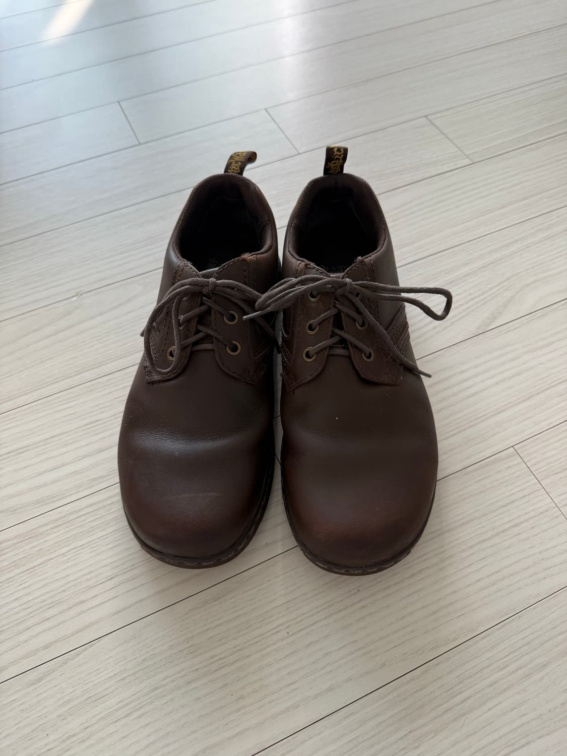 닥터마틴 브라운 구동화 280 상품이미지1