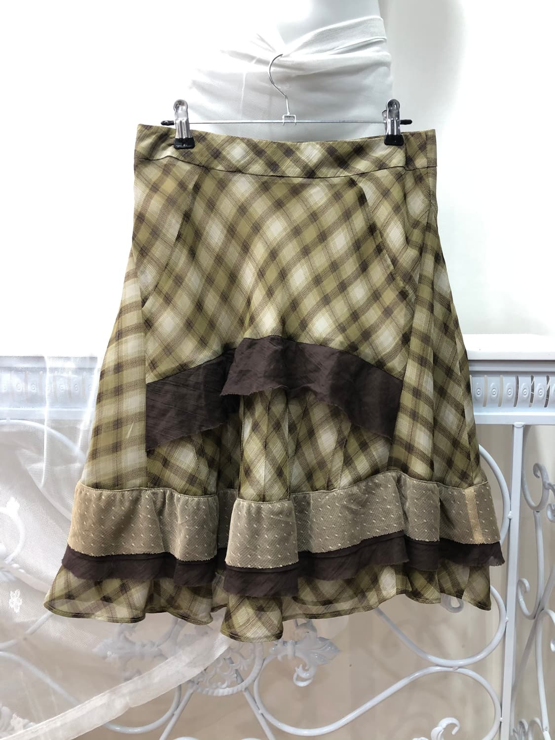 layered ruffle check skirt 상품이미지1