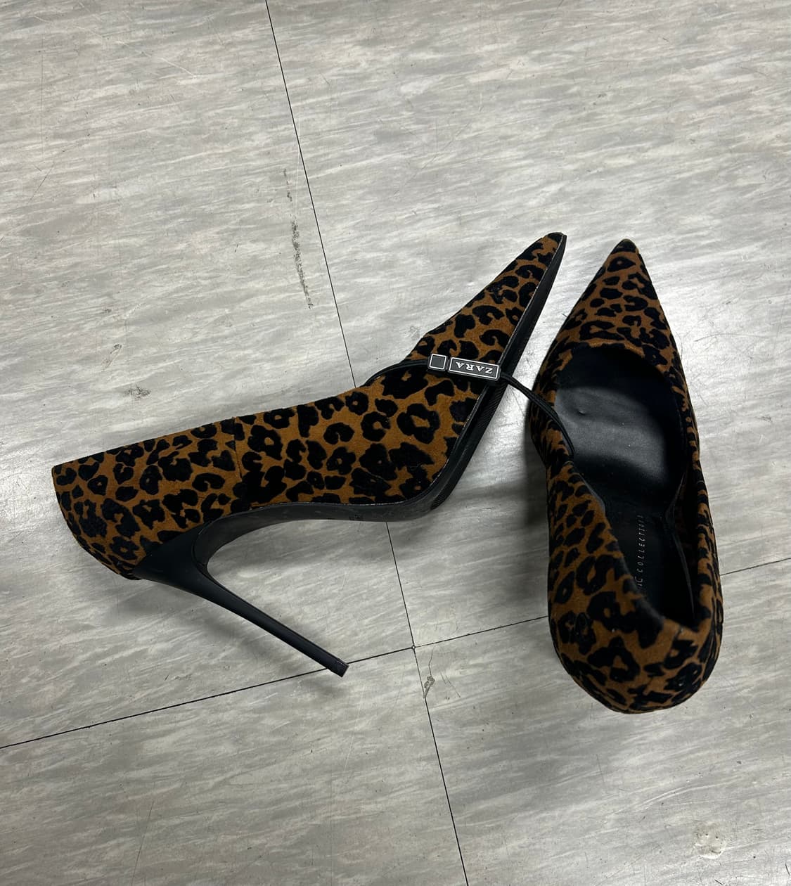 자라 레오파드 펌프스 힐 상품이미지1