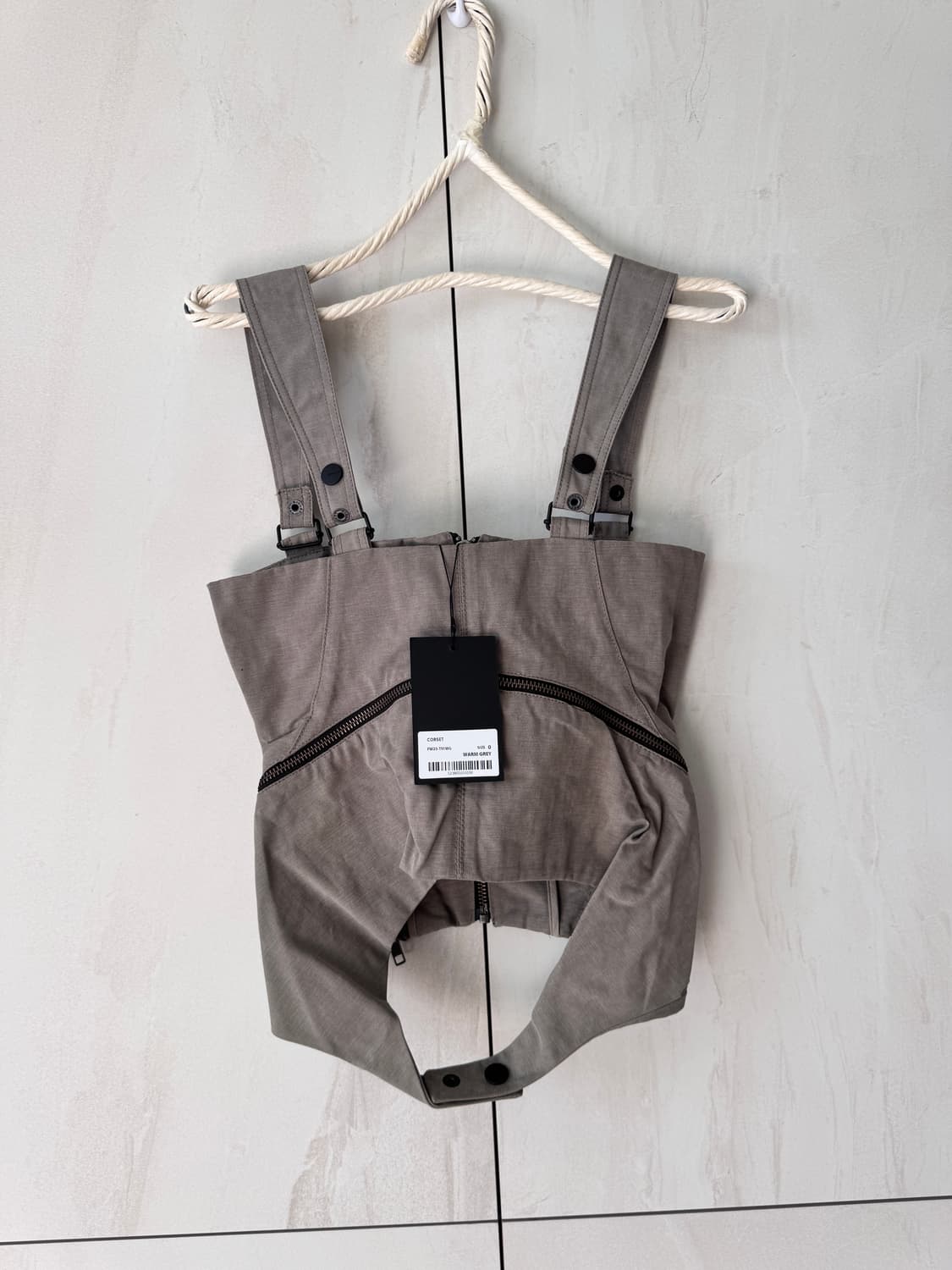 텍있는 새상품 Hyein Seo 베이지 코르셋 탱크탑0(44사이즈) 상품이미지2