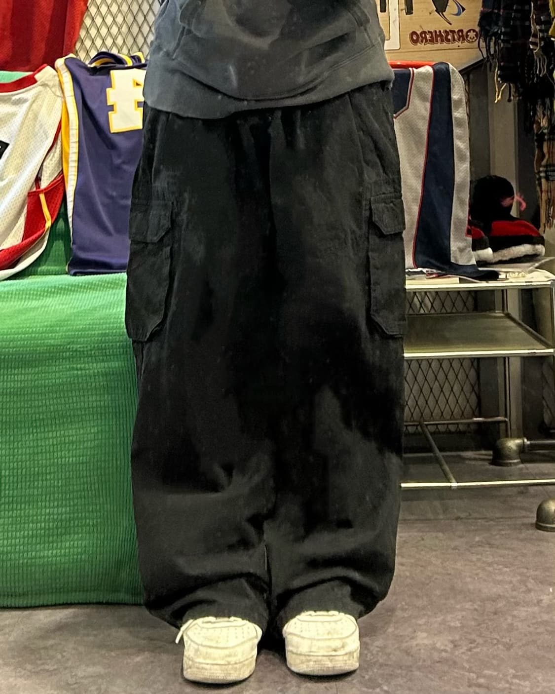 Black cotton cargo pants 상품이미지1