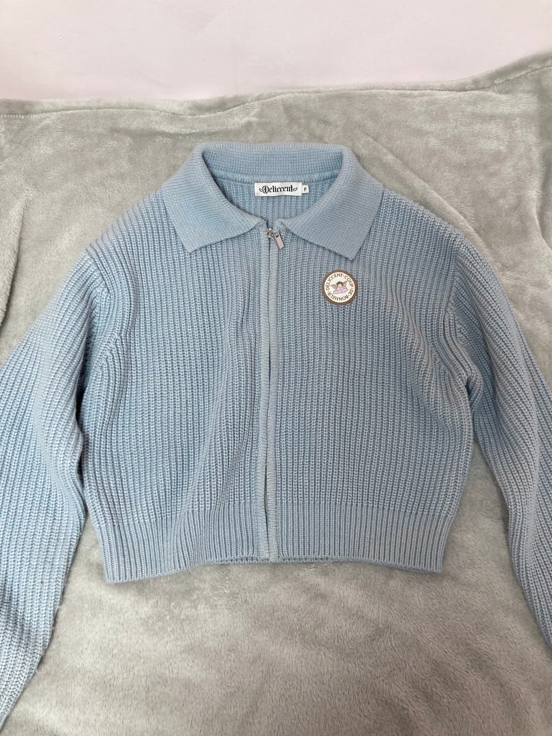 델리센트 카라 니트 집업 상품이미지1