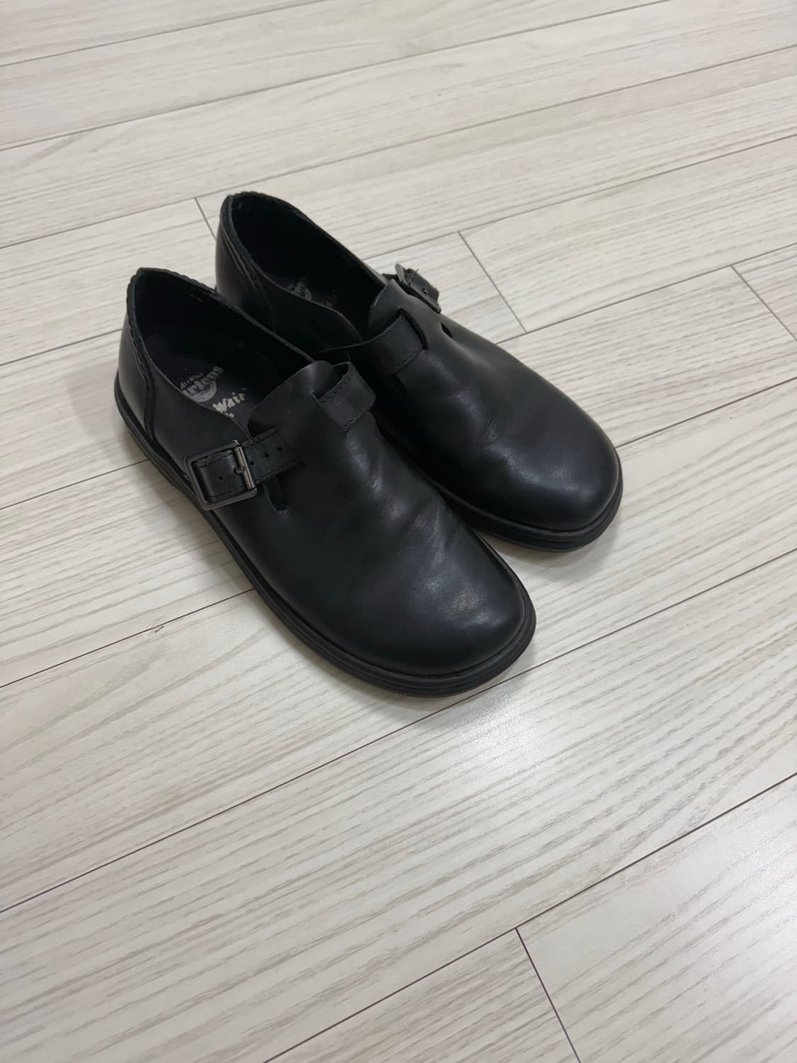 닥터마틴 페트리샤 230-240 상품이미지1