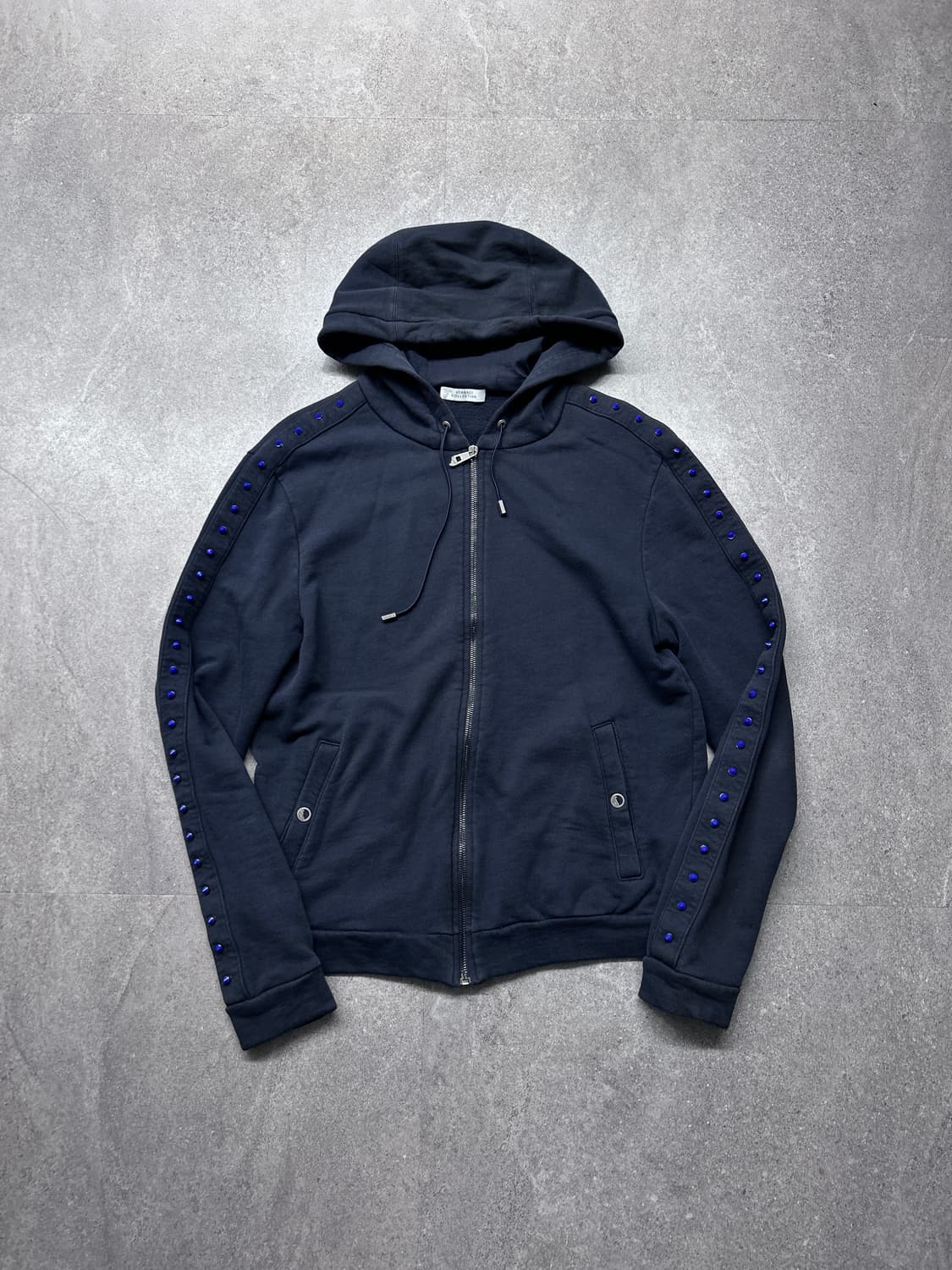 베르사체 라인 스터드 후드 집업 상품이미지2