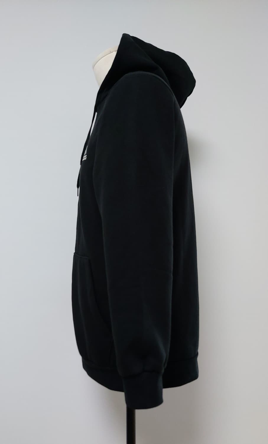 아디다스 공용 에센셜 플리스 후드티 블랙 (L) 상품이미지3