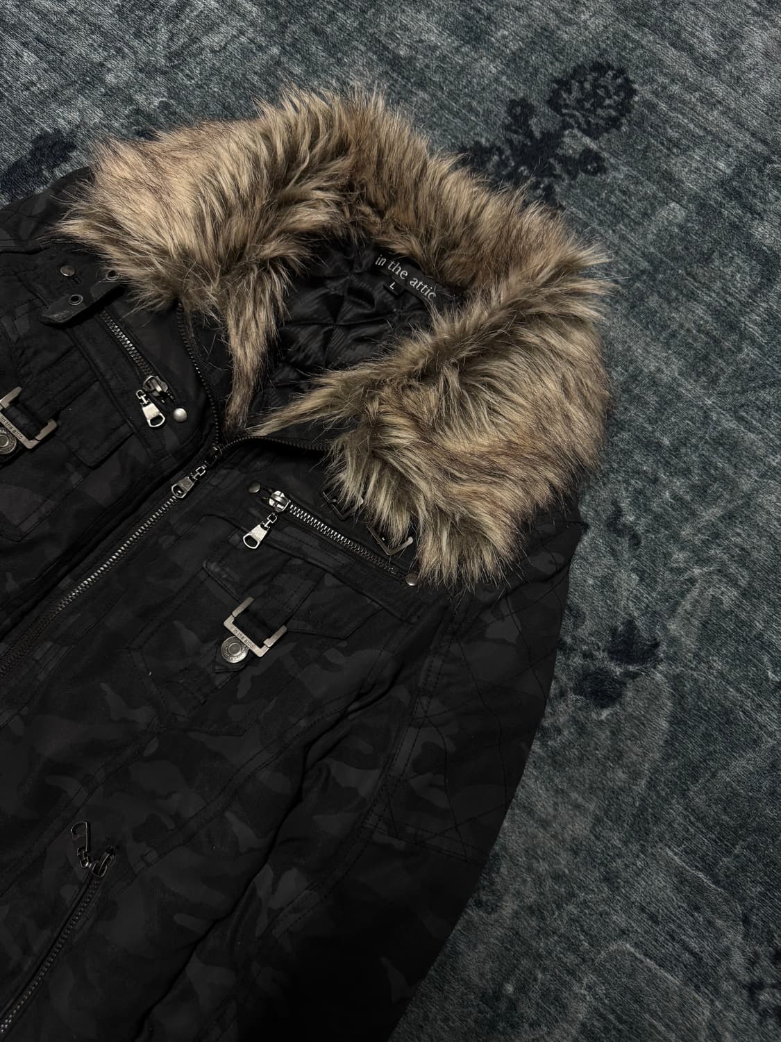 In the attic 00s archive black camo fur  상품이미지3