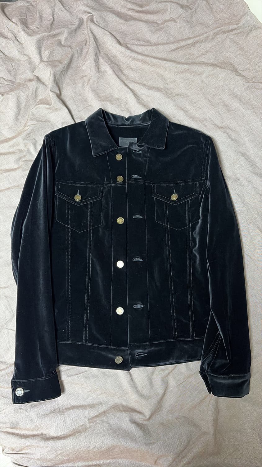 생로랑 16aw 뮤직노트 스터드 벨벳 트러커 xs사이즈 상품이미지5