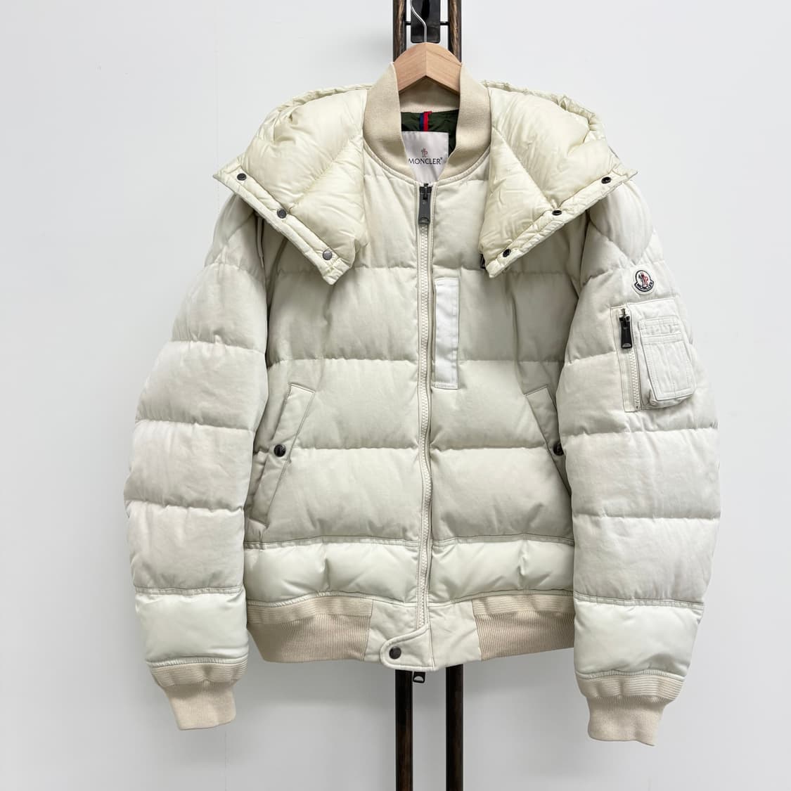 [5]몽클레어 레오폴드 후드 패딩 상품이미지1