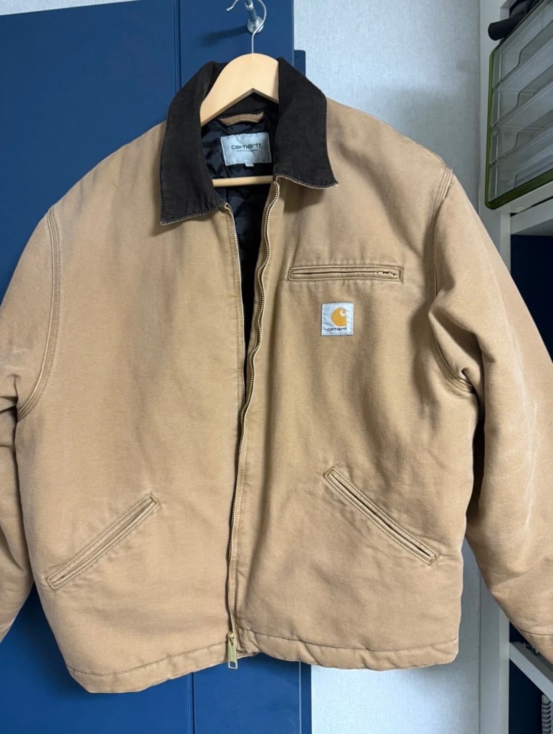 칼하트 wip og 디트로이트 자켓 토바코 브라운 상품이미지1