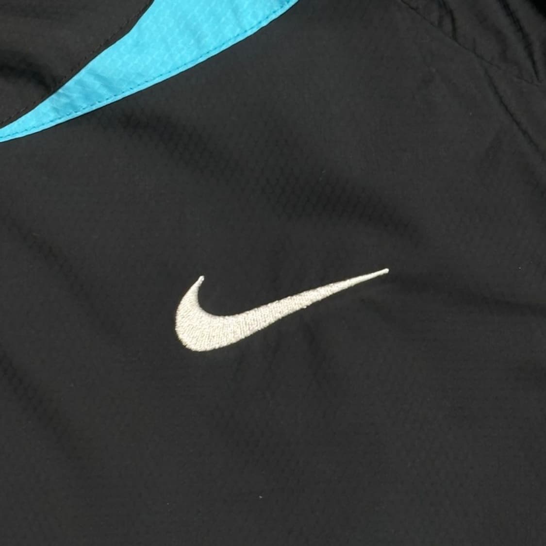NIKE 올드스쿨 T90 클리마핏 바람막이 블랙 XL 상품이미지3