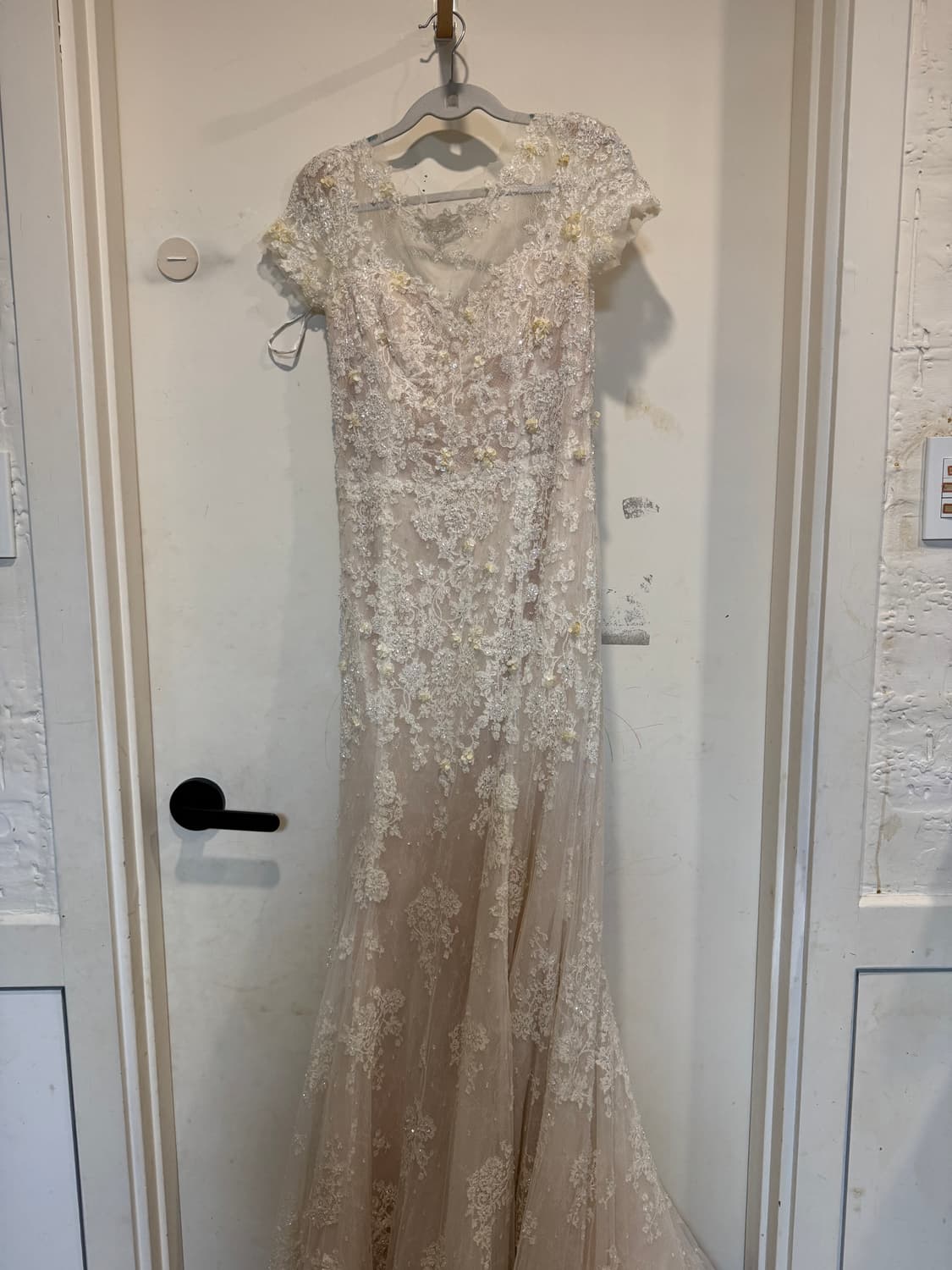 이명순 웨딩드레스 상품이미지1